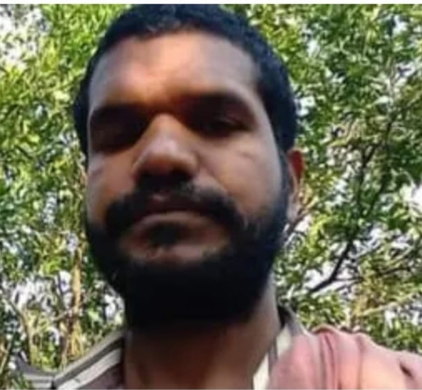 *സർവ്വീസിനിടെ വഴിയിൽ നിർത്തി ഇറങ്ങി പോയ കെഎസ്ആർടിസി ഡ്രൈവറെ തുടർന്ന് കണ്ടെത്തിയത് ജീവനൊടുക്കിയ നിലയിൽ*